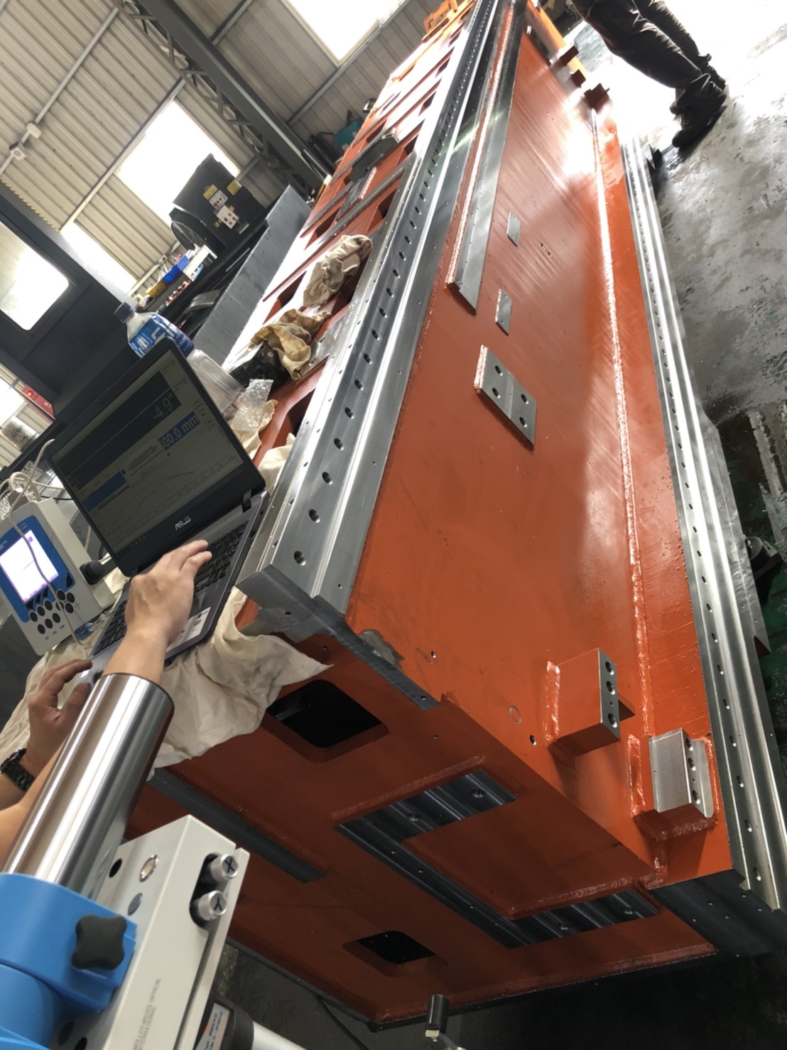 橫樑加工成品檢驗