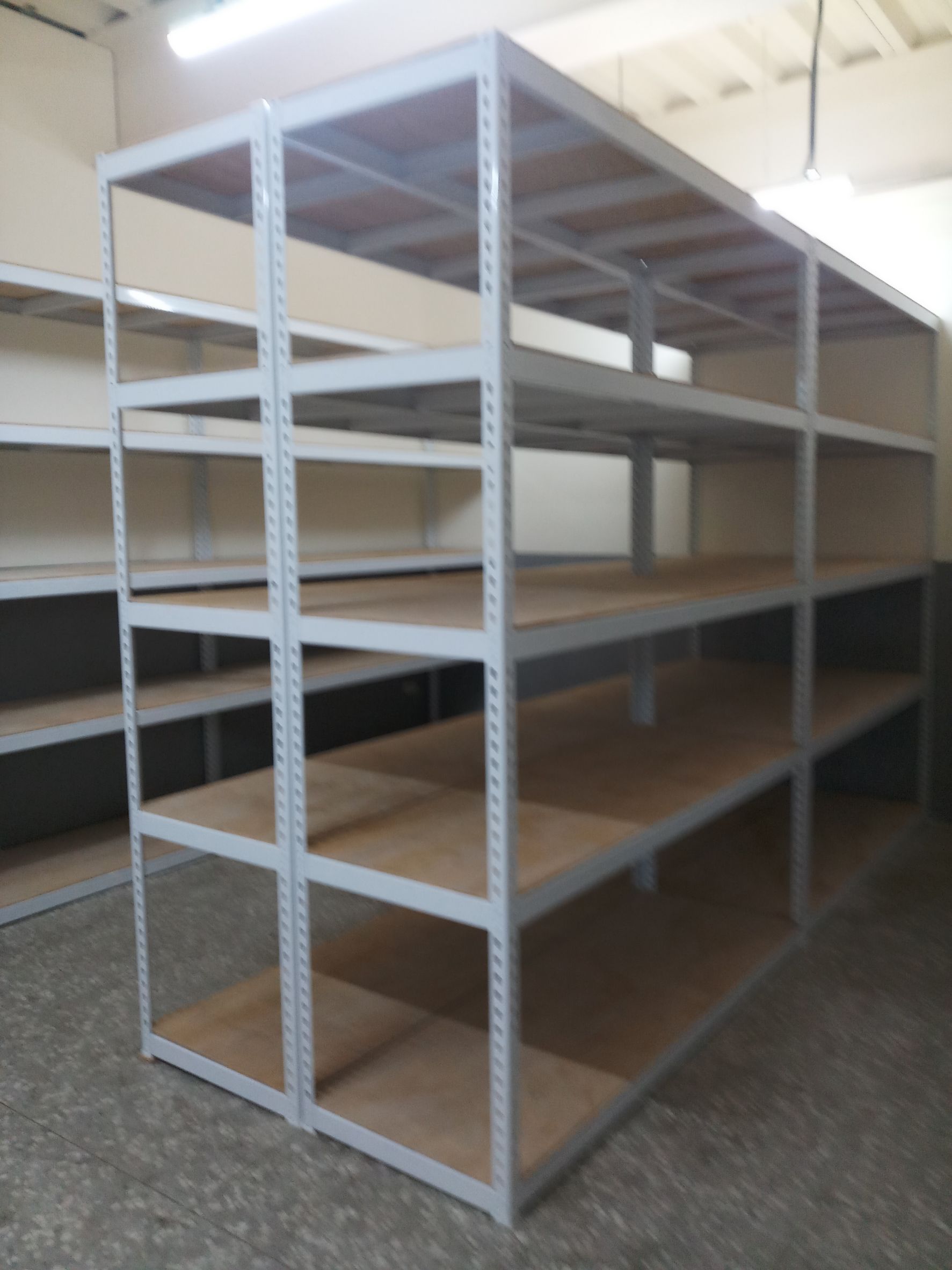 貨架~正大角鋼商行