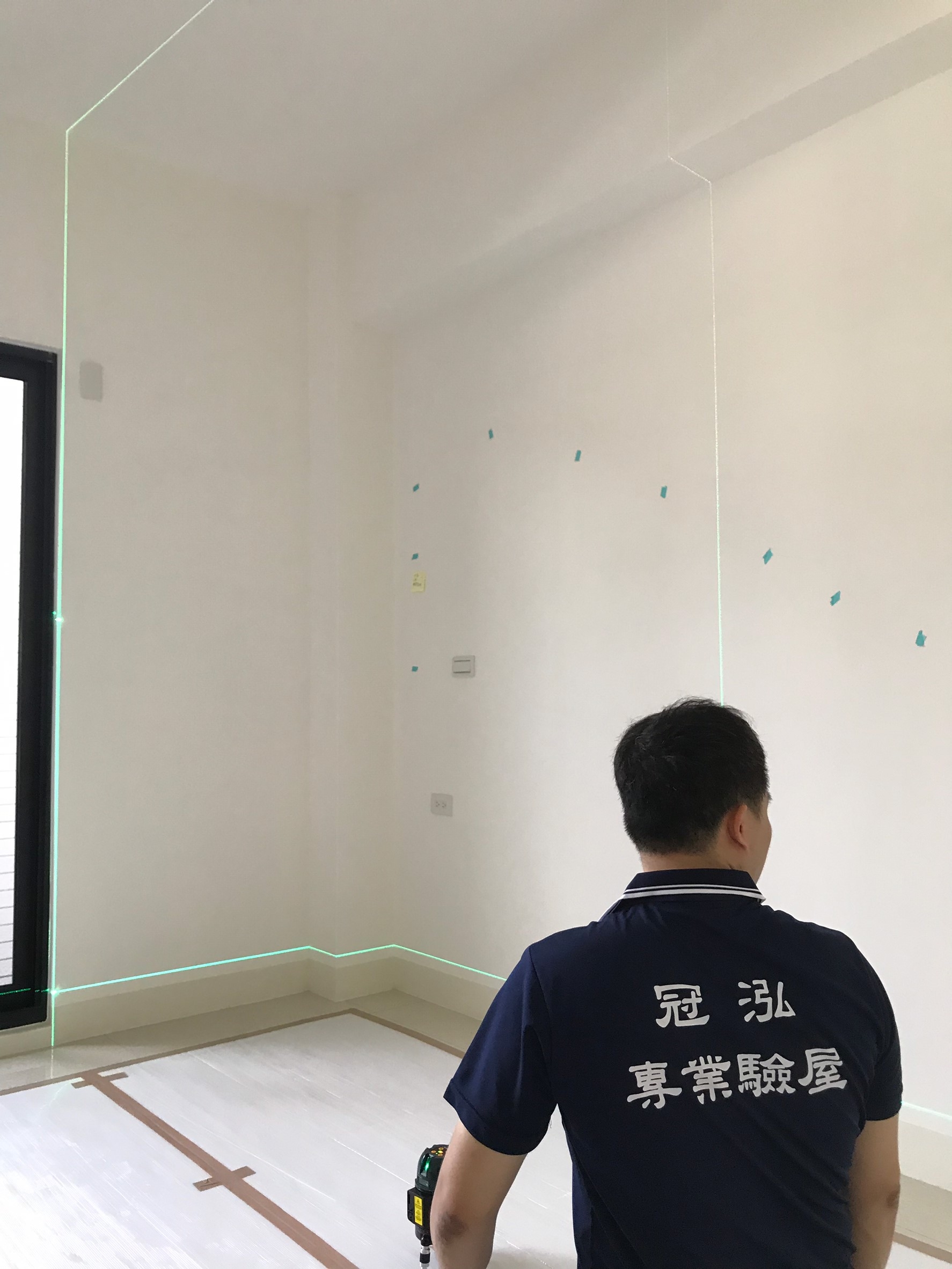 雷射水平墨線儀