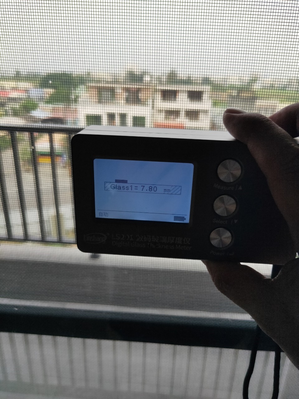 玻璃測厚儀檢查窗戶玻璃厚度案例&nbsp;