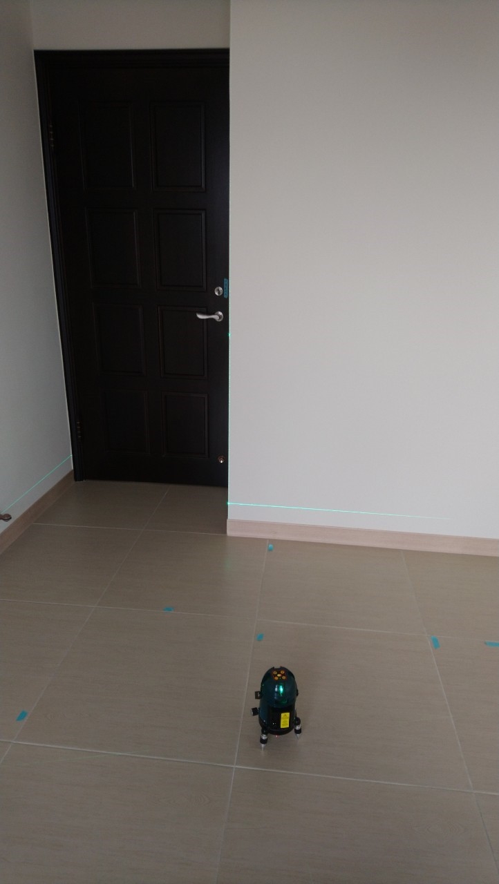 雷射水平墨線儀