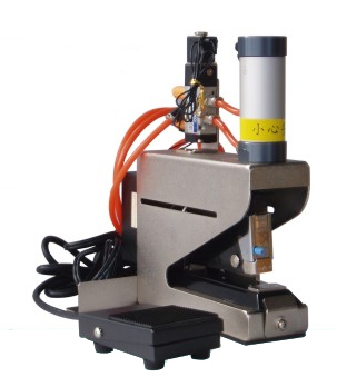 NL-100氣動快速裝釘機