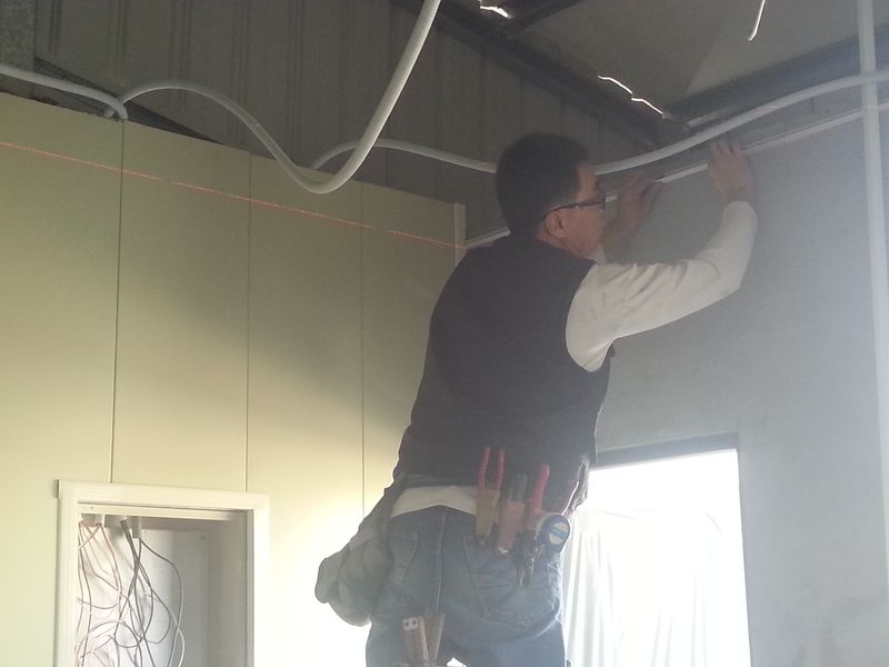 輕鋼架隔間工程