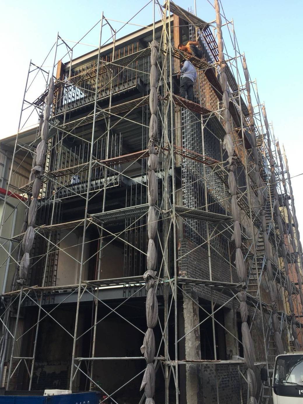 鋼網牆速固網工程