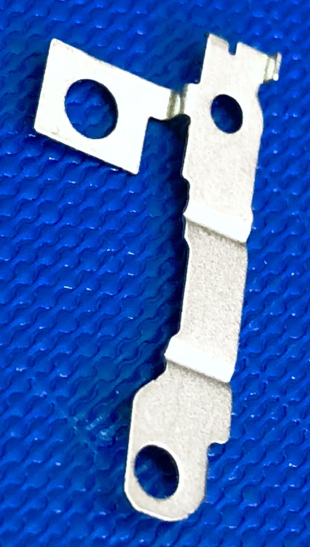 連接器零件-順盛工業股份有限公司