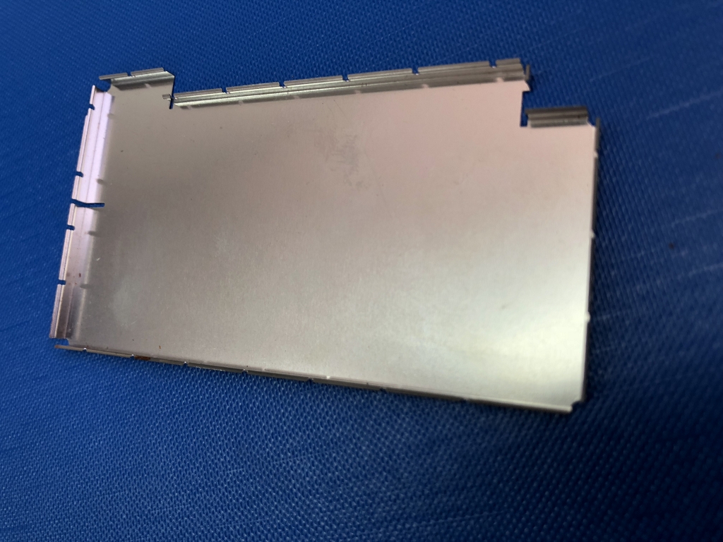 EMI-ESD電磁波遮蔽罩-順盛工業股份有限公司