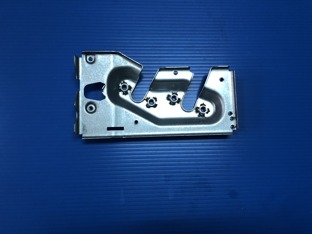 外機側板-順盛工業股份有限公司