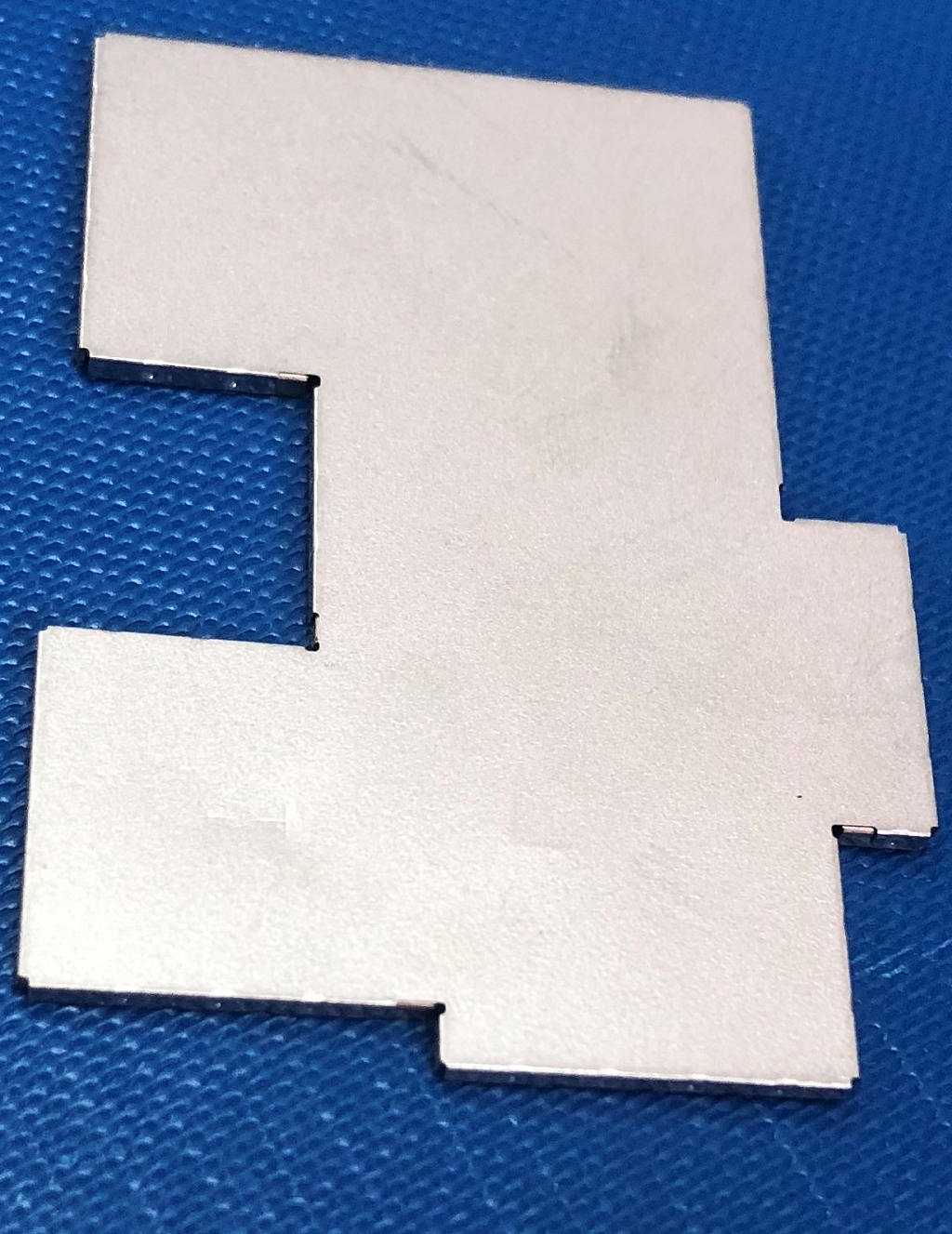 EMI-ESD電磁波遮蔽罩-順盛工業股份有限公司