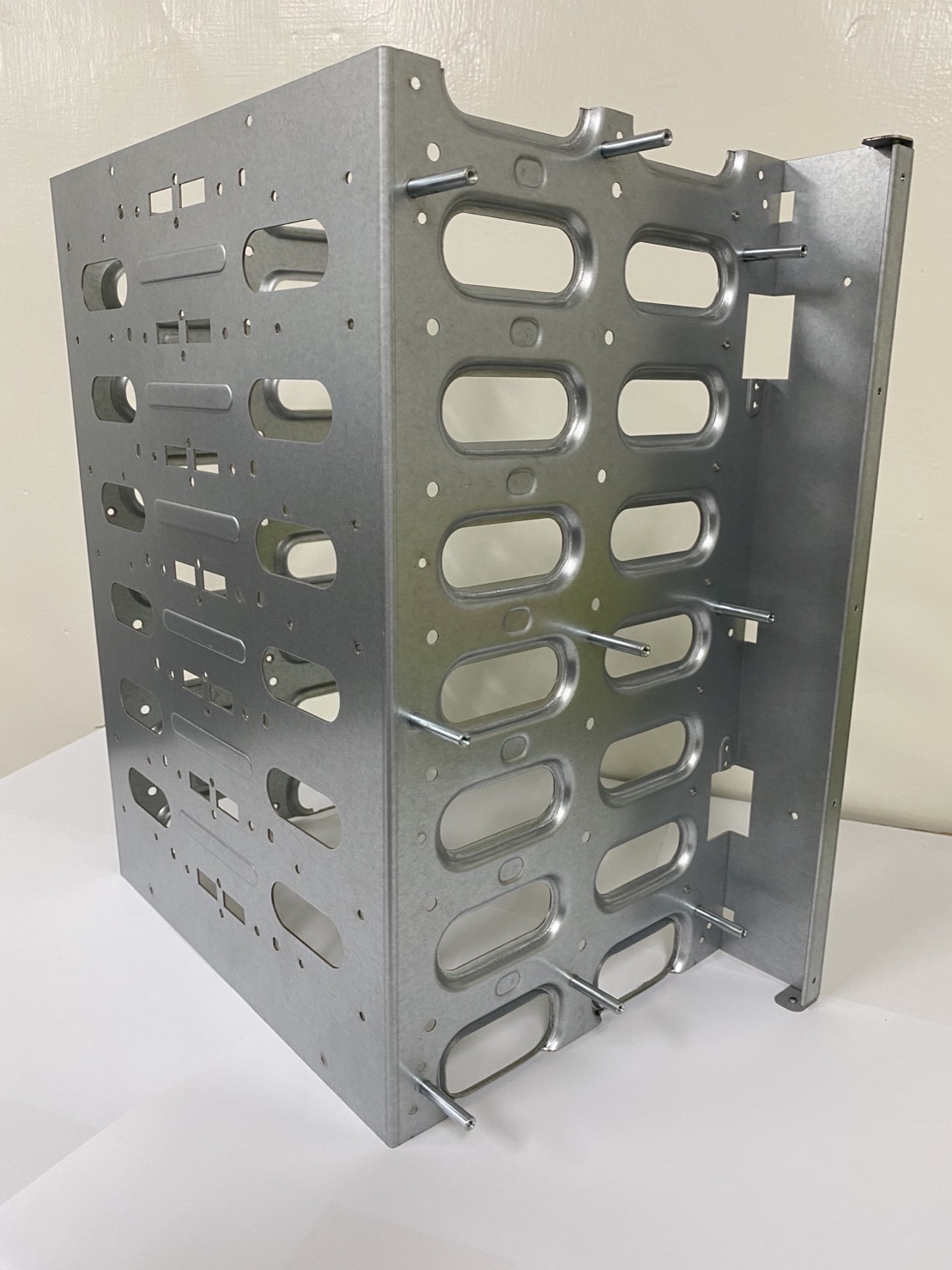 機箱體(伺服器底座)