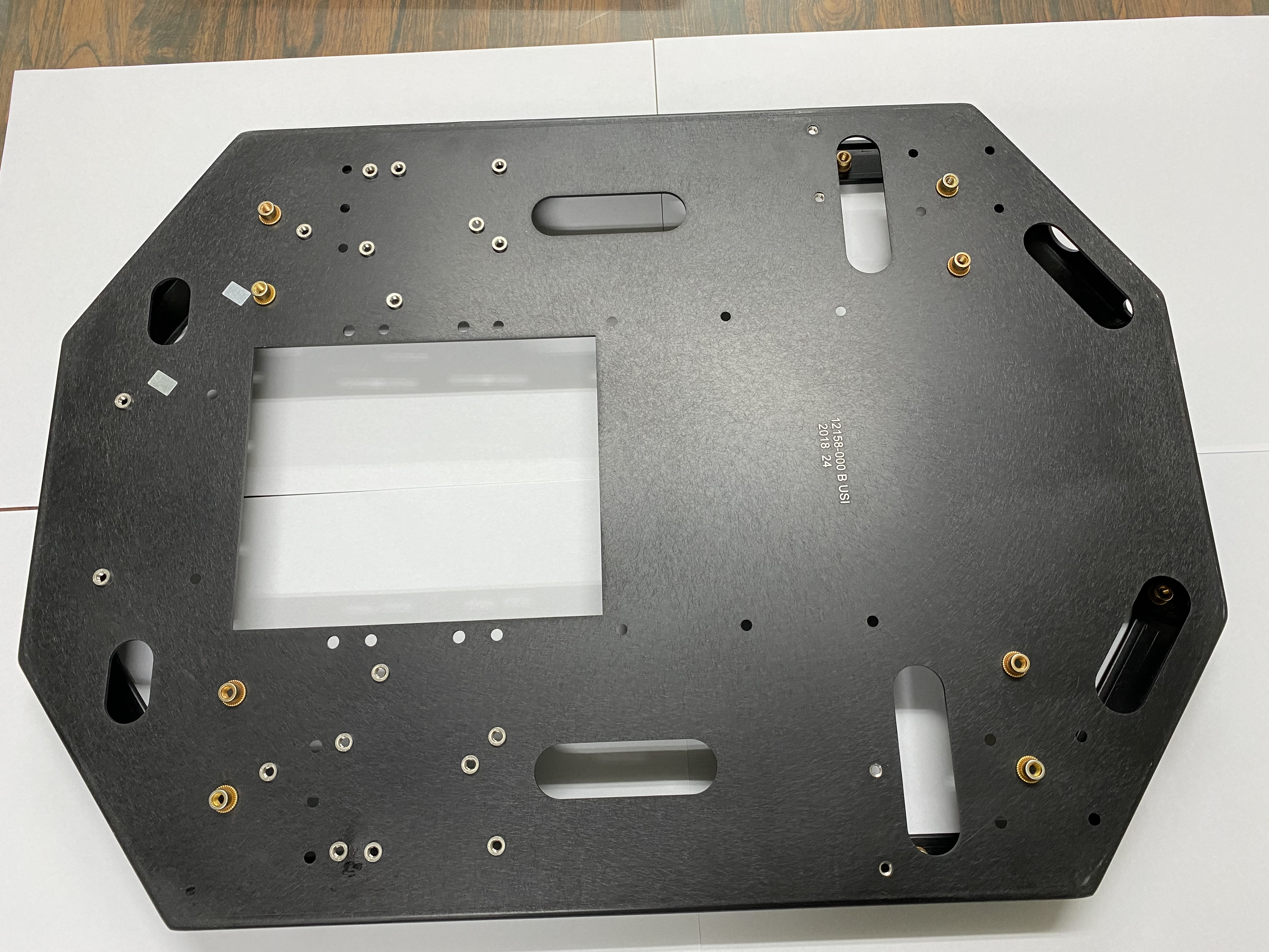 機箱體(伺服器底座)