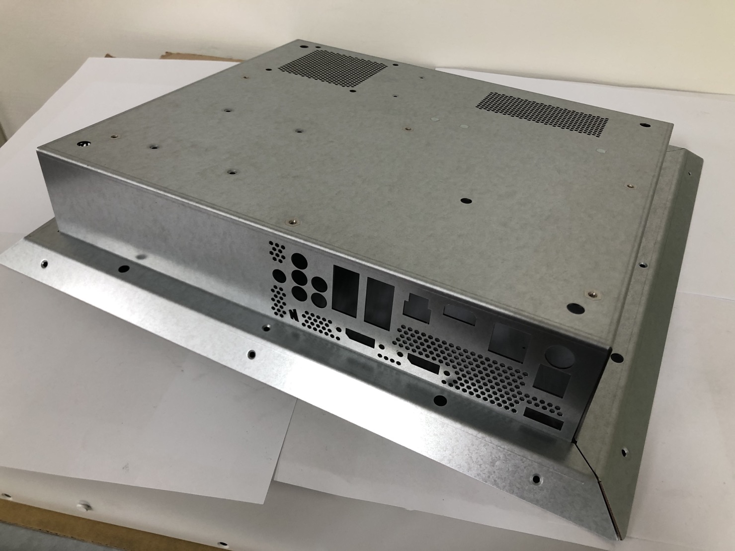 機箱體(伺服器底座)