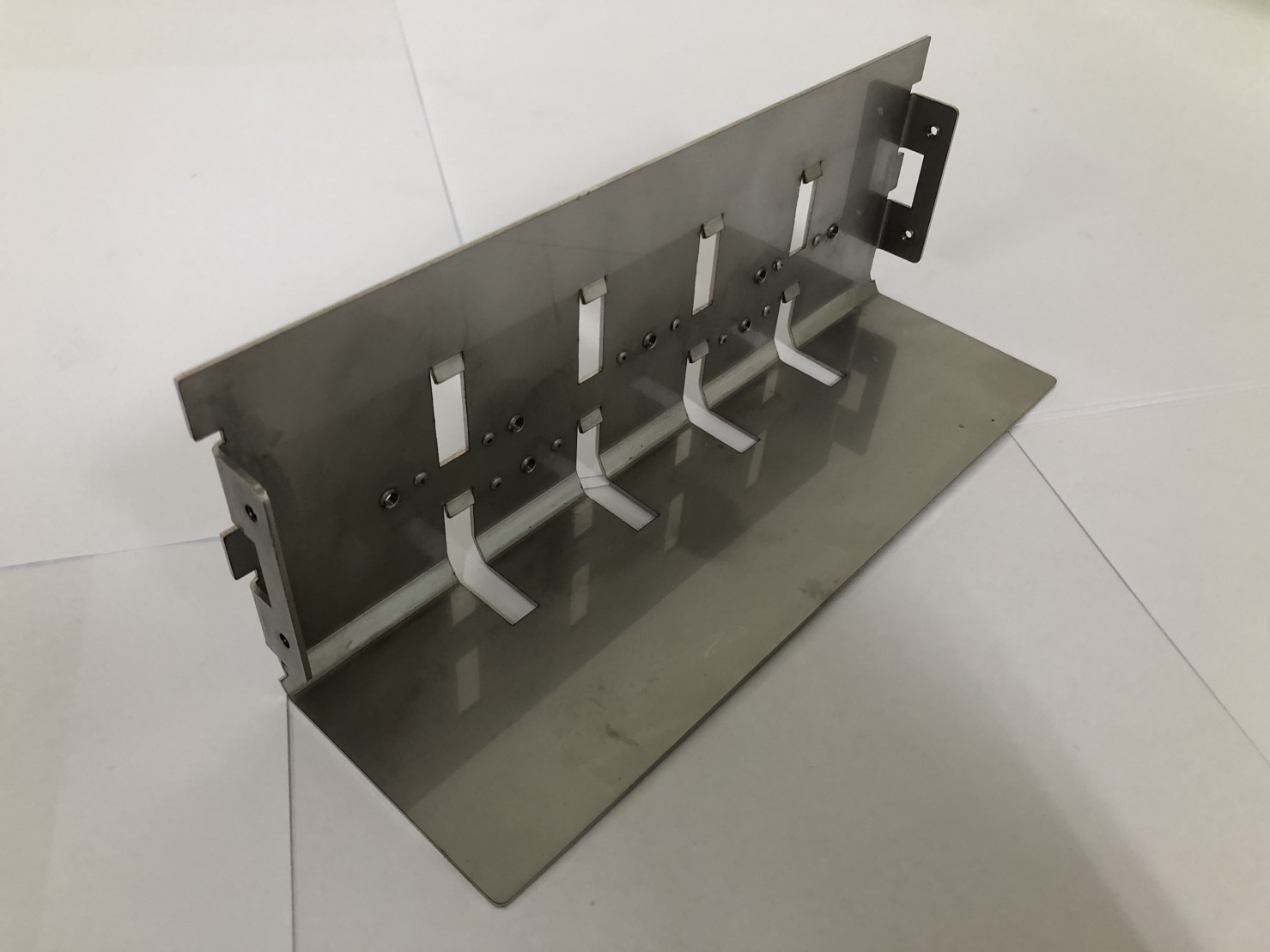 機箱體(伺服器底座)