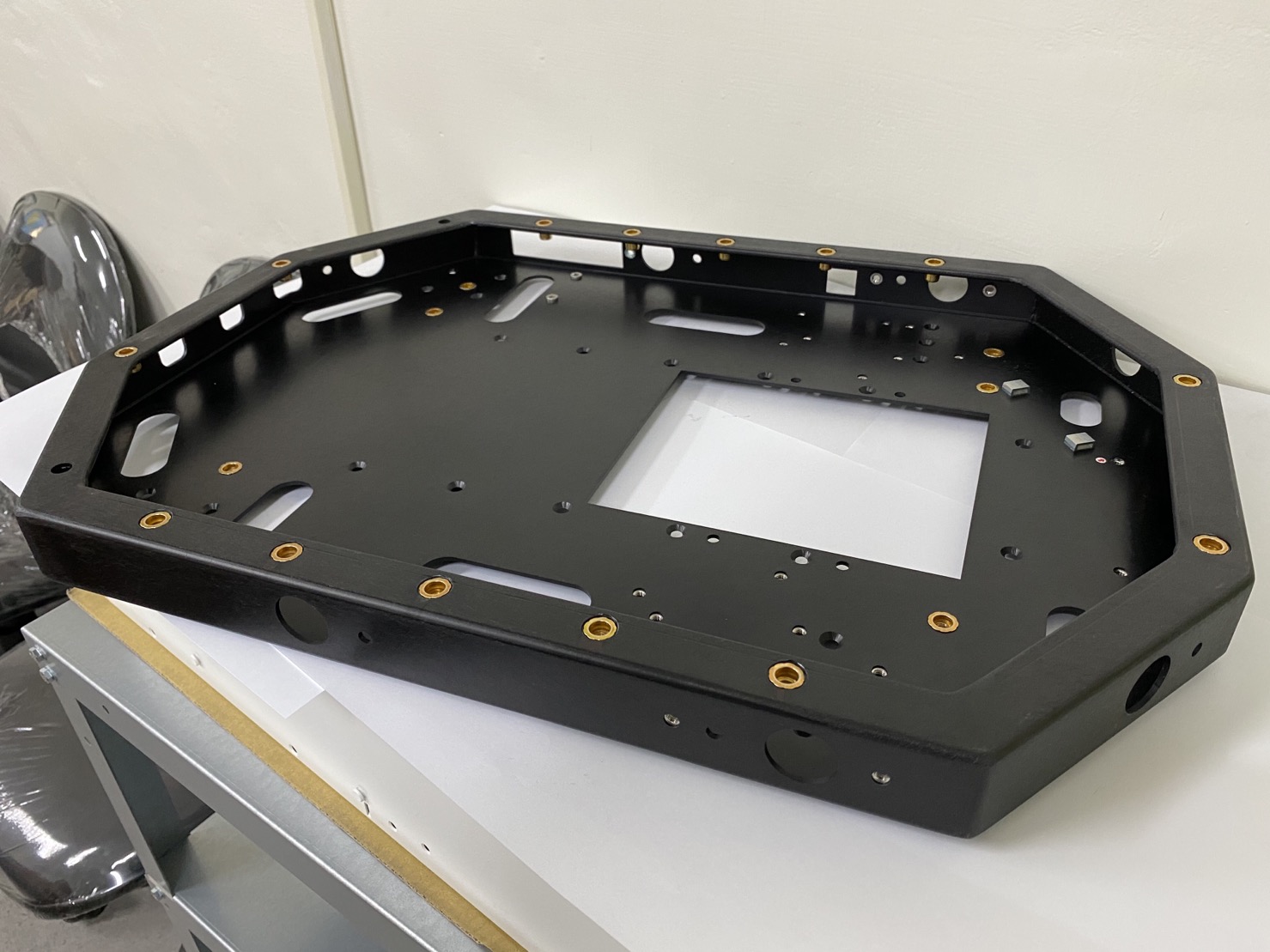 機箱體(伺服器底座)