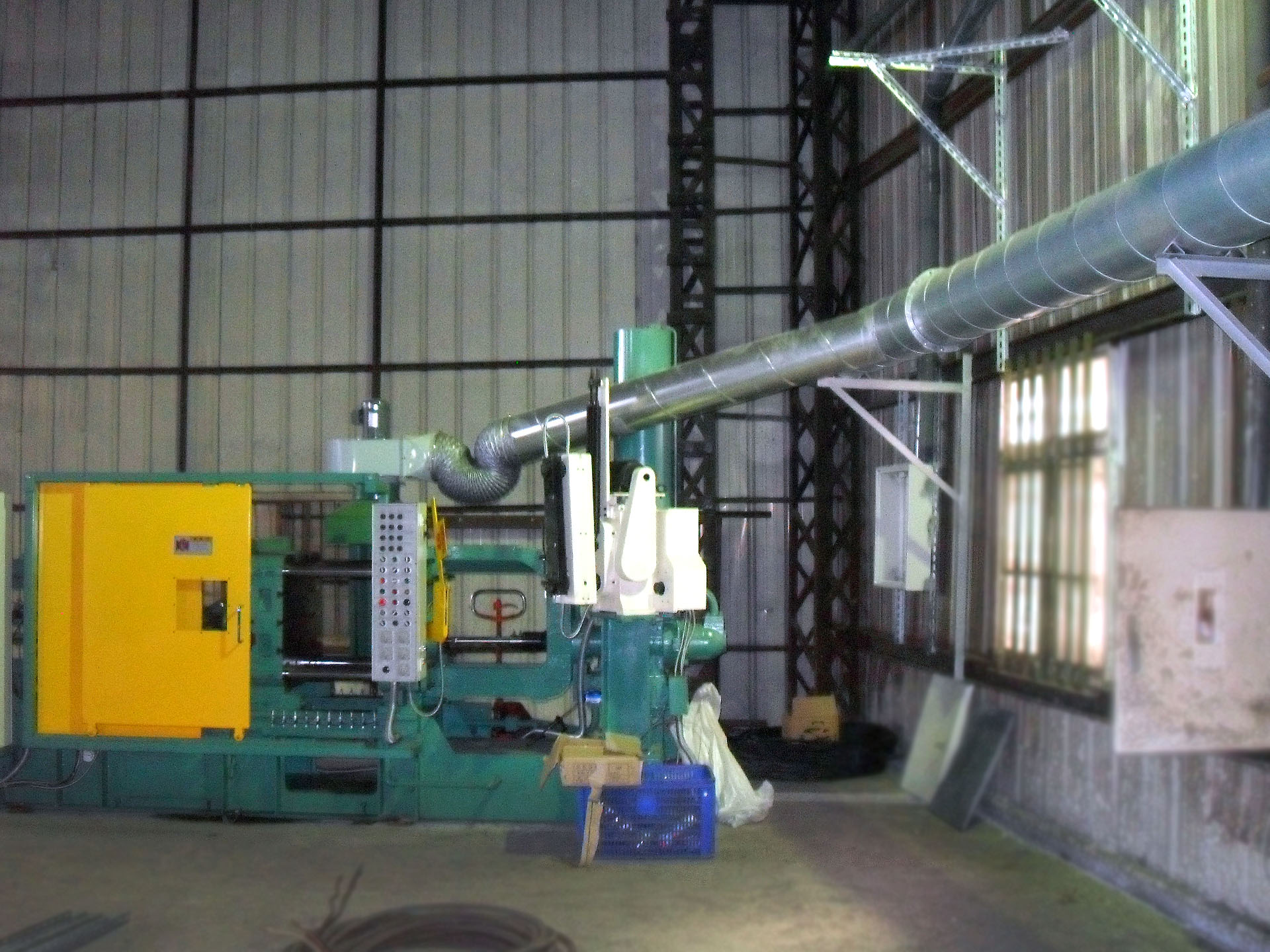 鋁擠壓吸煙設備(鋁擠壓製程中吸煙)