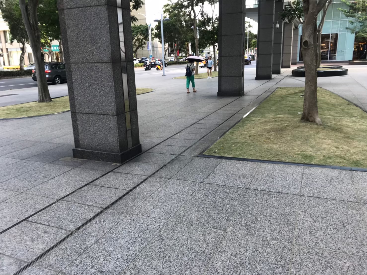 台北園藝維護整理-園藝修剪整理,鋸樹矮化作業,花草樹木種植,園藝造園工程,庭院花園整理,割草鋸樹修剪-免費現勘