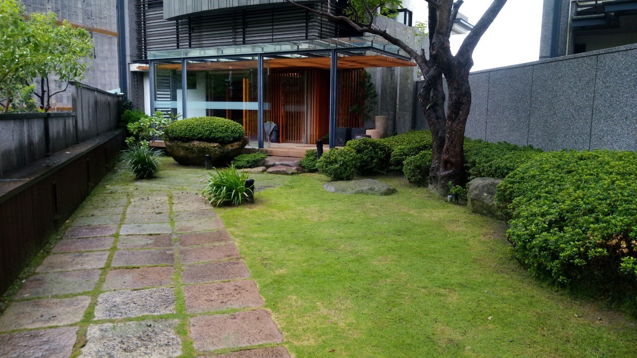 淡水八里社區園藝修剪整理工程-園藝修剪整理,鋸樹矮化作業,花草樹木種植,園藝造園工程,庭院花園整理,割草鋸樹修剪-免費現勘