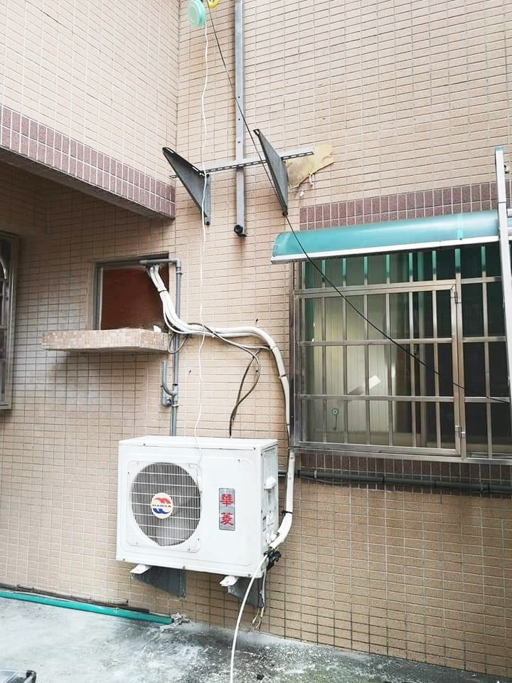 冷氣室外機維修/安裝(台南宏瑋電器)