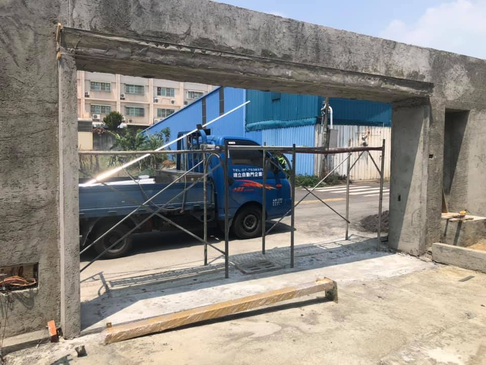 大坪頂別墅自動車庫大門