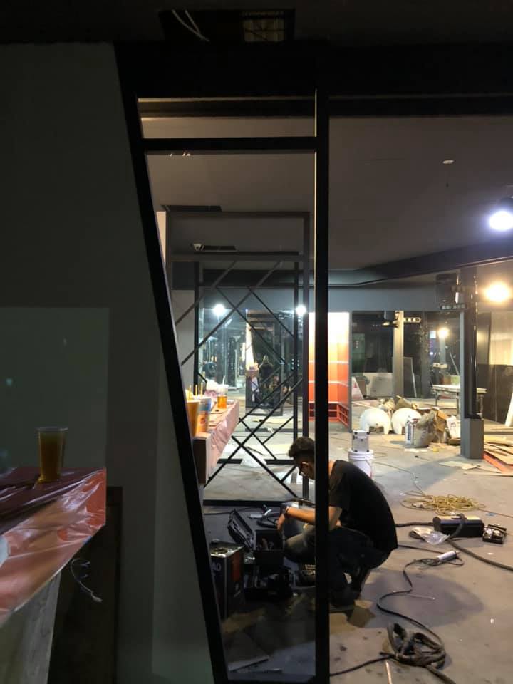 艾斯靈魂巨蛋店