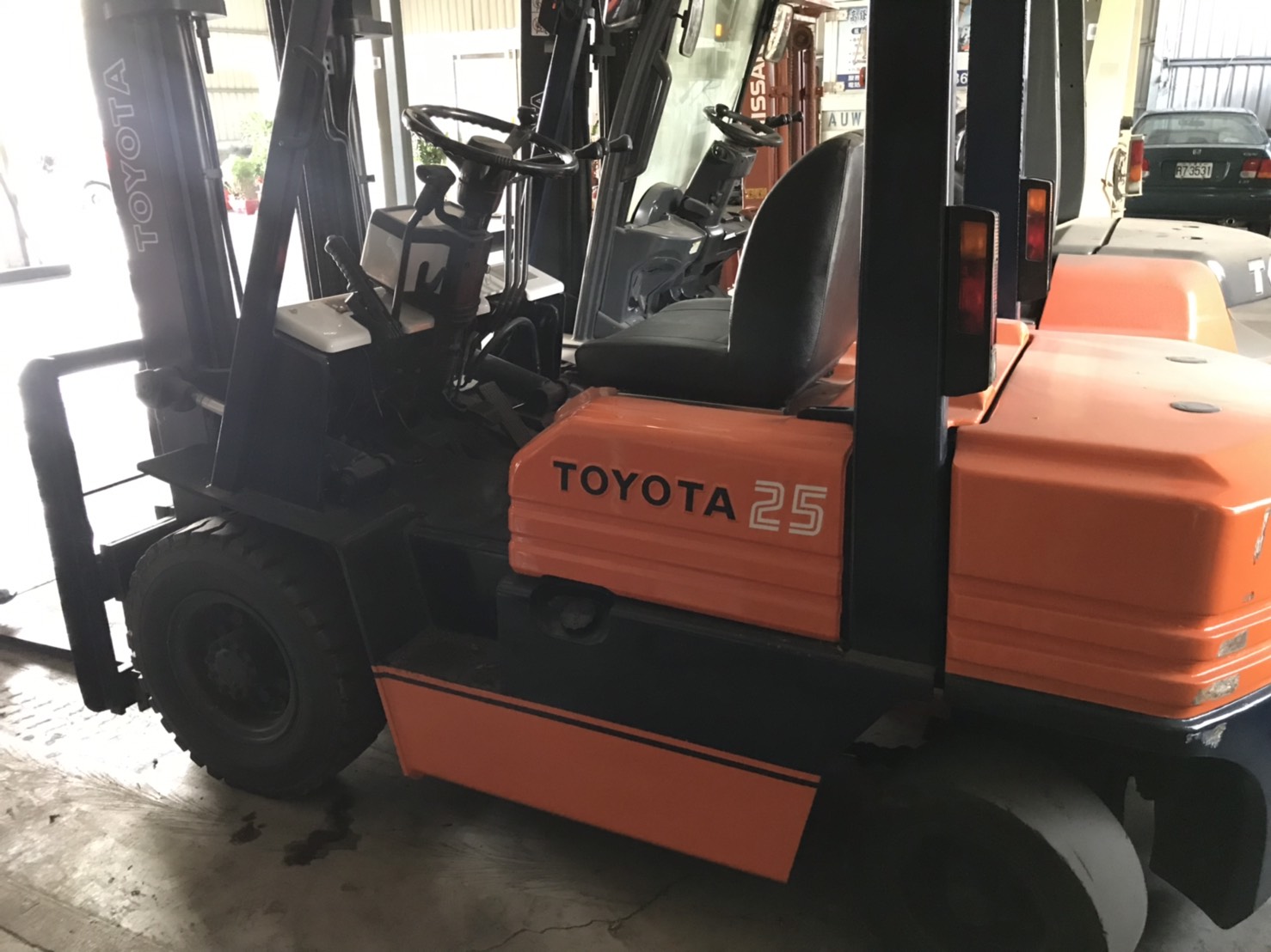 二噸半中古堆高機買賣,TOYOTA堆高機