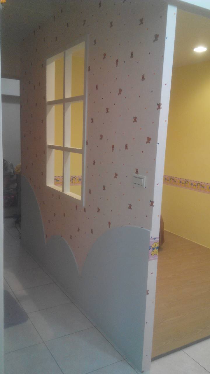 房間內牆及隔間造型跳色粉刷