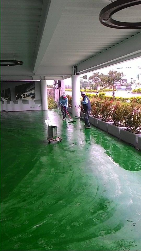 地坪耐磨型全面滾塗