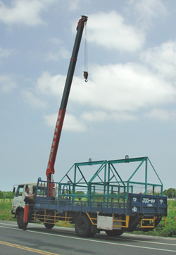 欣欣搬家公司-吊車搬家