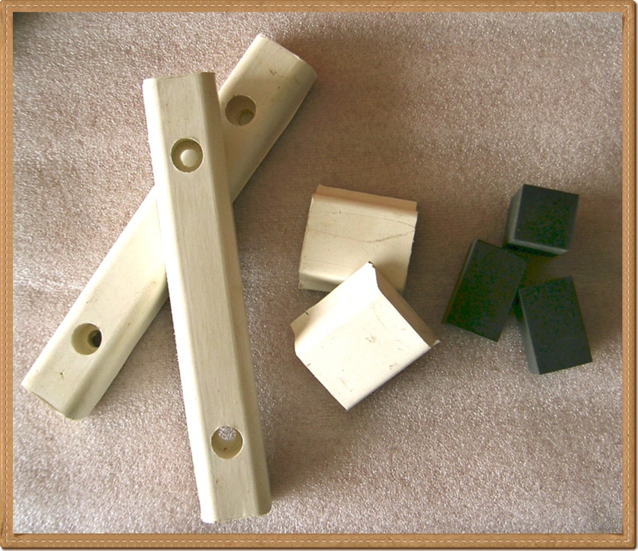 各尺寸橡膠塊(夾鐵或不夾鐵)