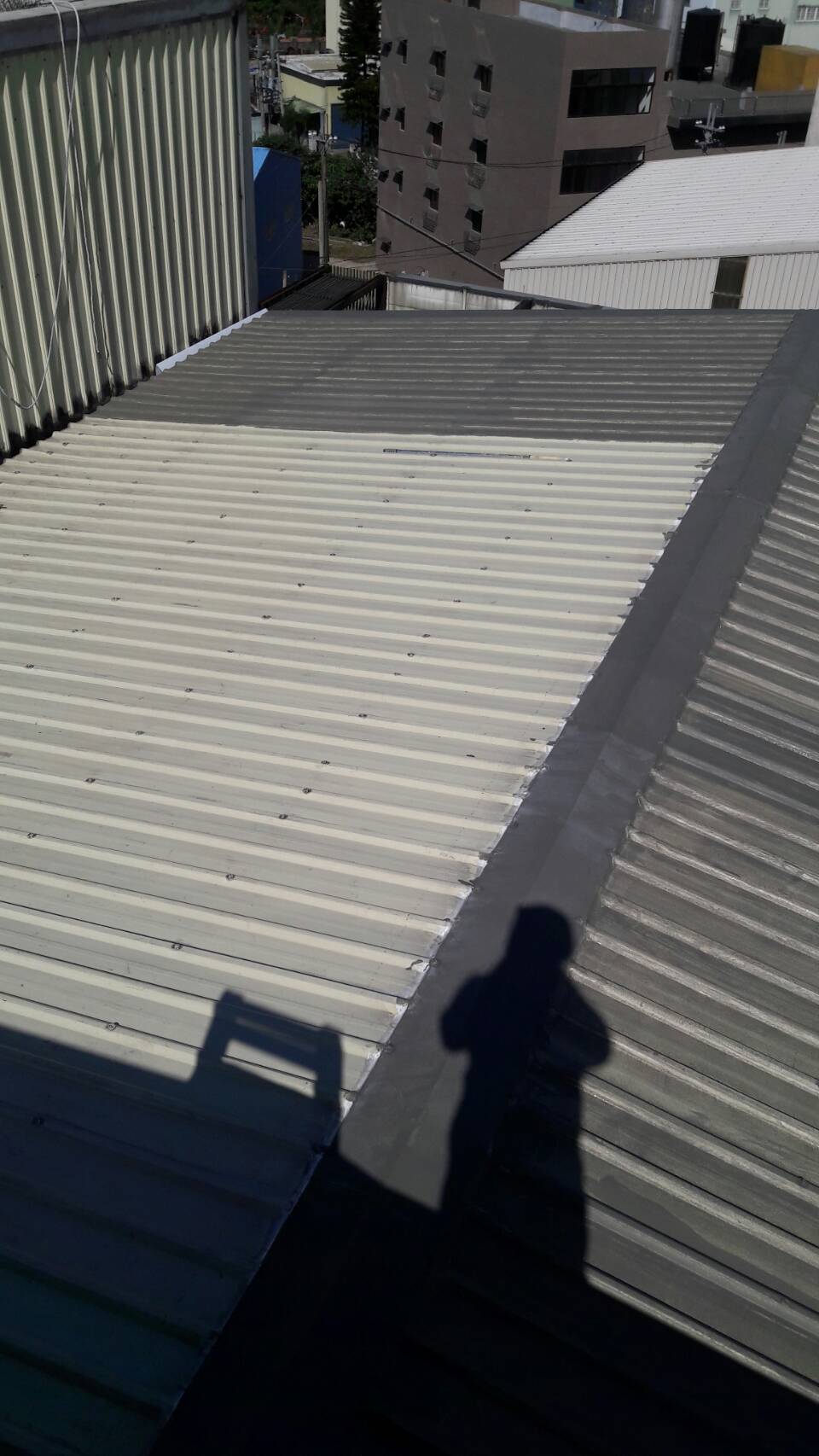 鐵皮屋隔熱防水施工