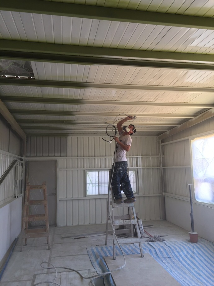 頂樓鐵屋噴漆處理