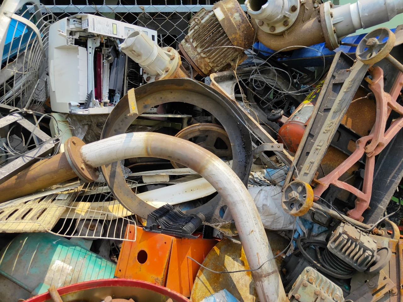 各式報廢五金零配件