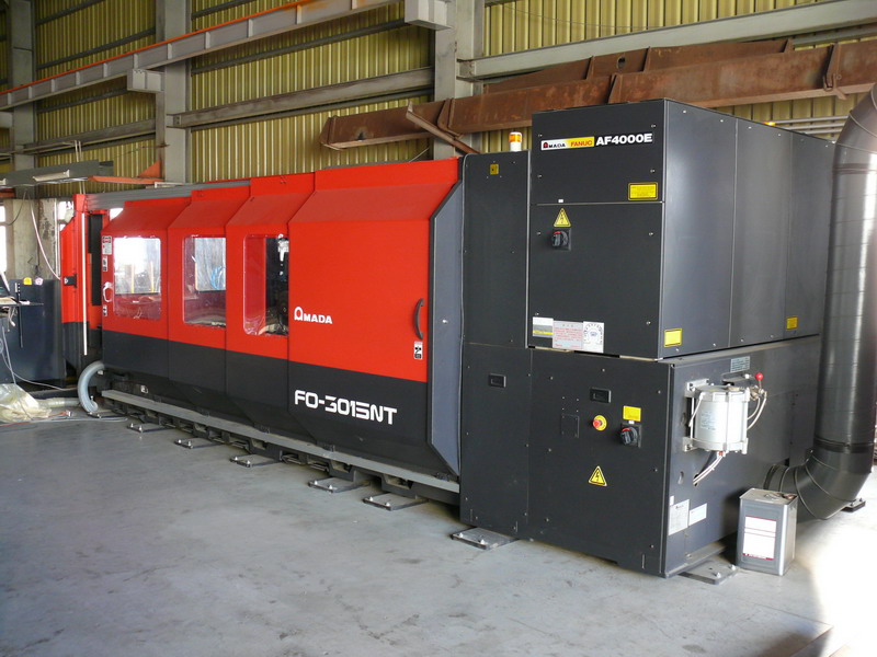 雷射切割機(廠內生財設備)