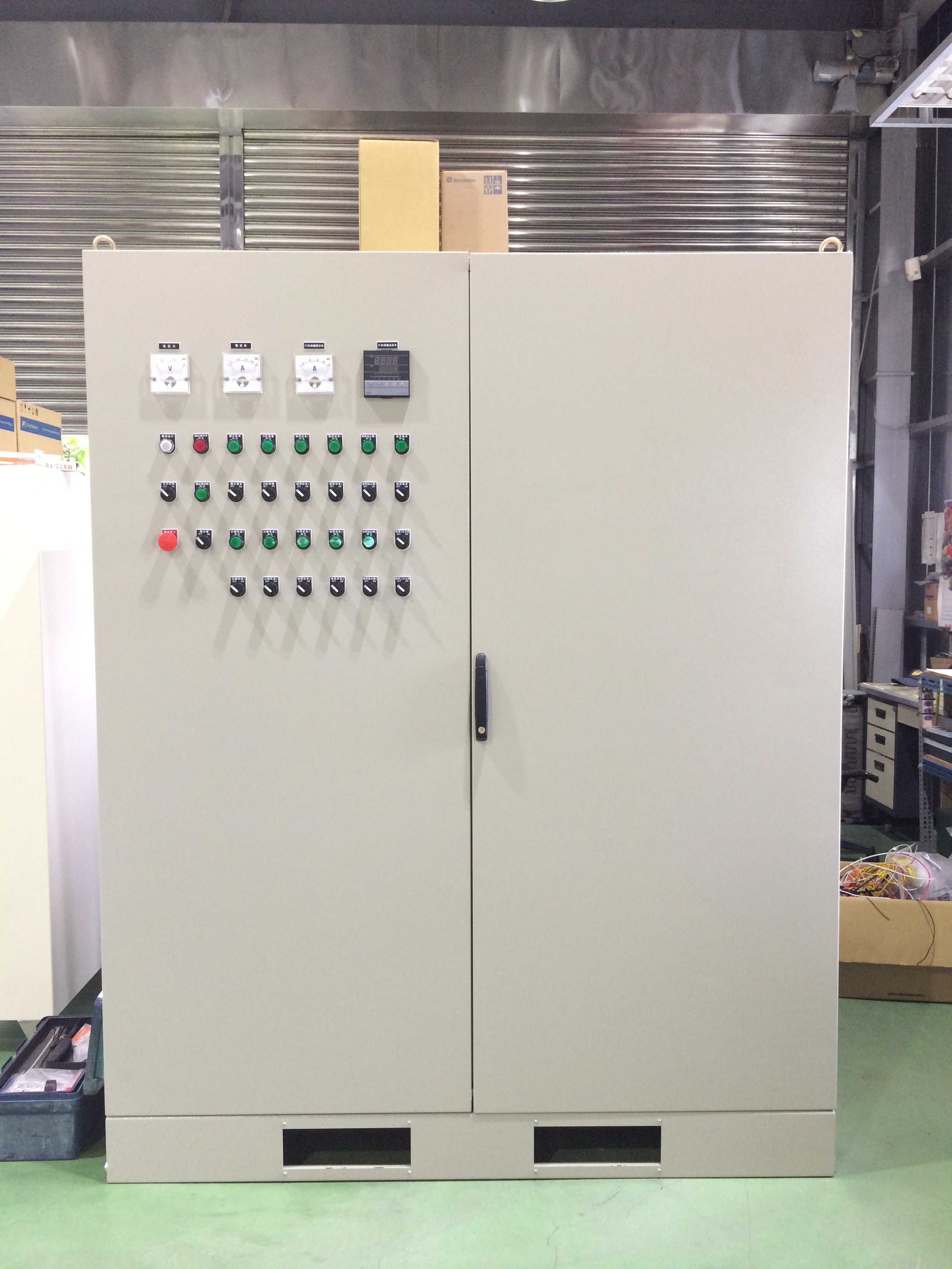 落地型控制箱