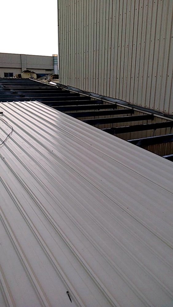 彰化烤漆浪板施工