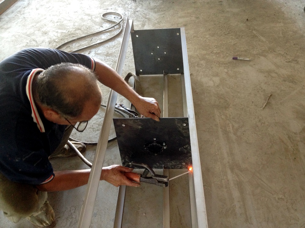 彰化鐵捲門安裝