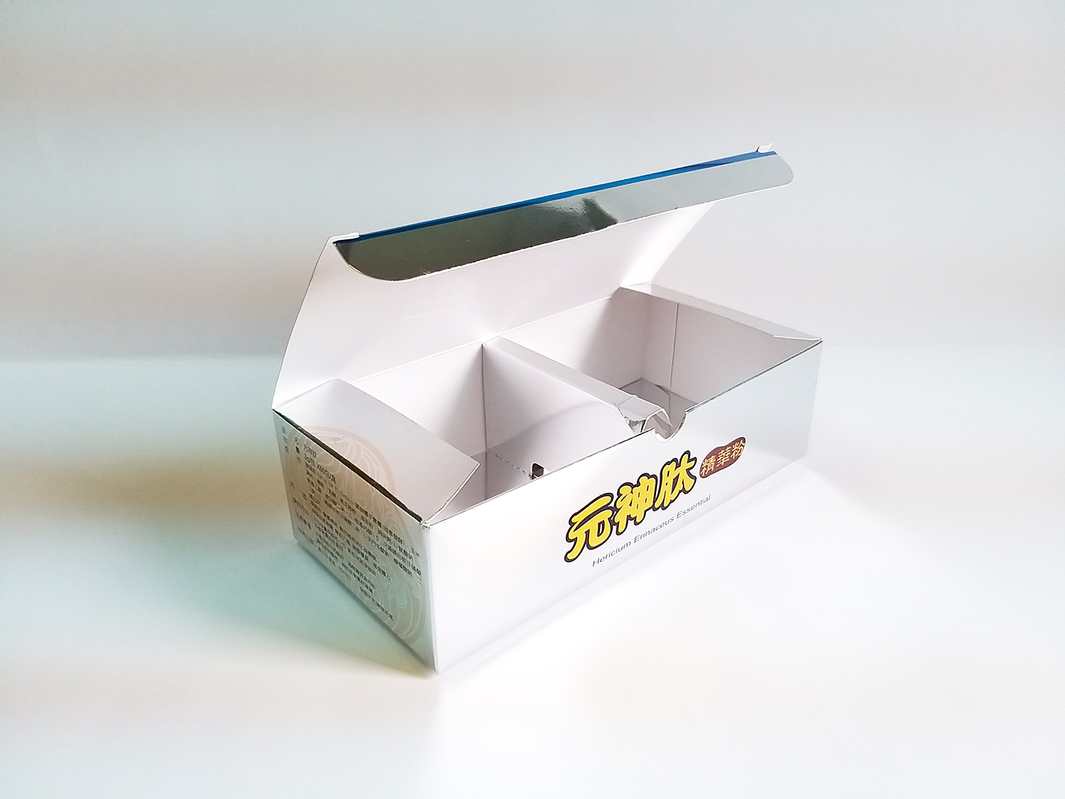 精緻消光壓紋銀箔掀蓋盒