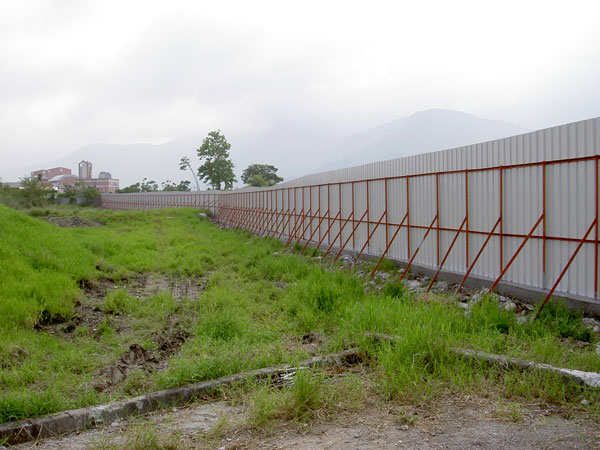 安全圍籬搭建(三)