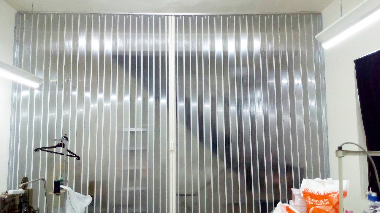 透明塑膠拉簾