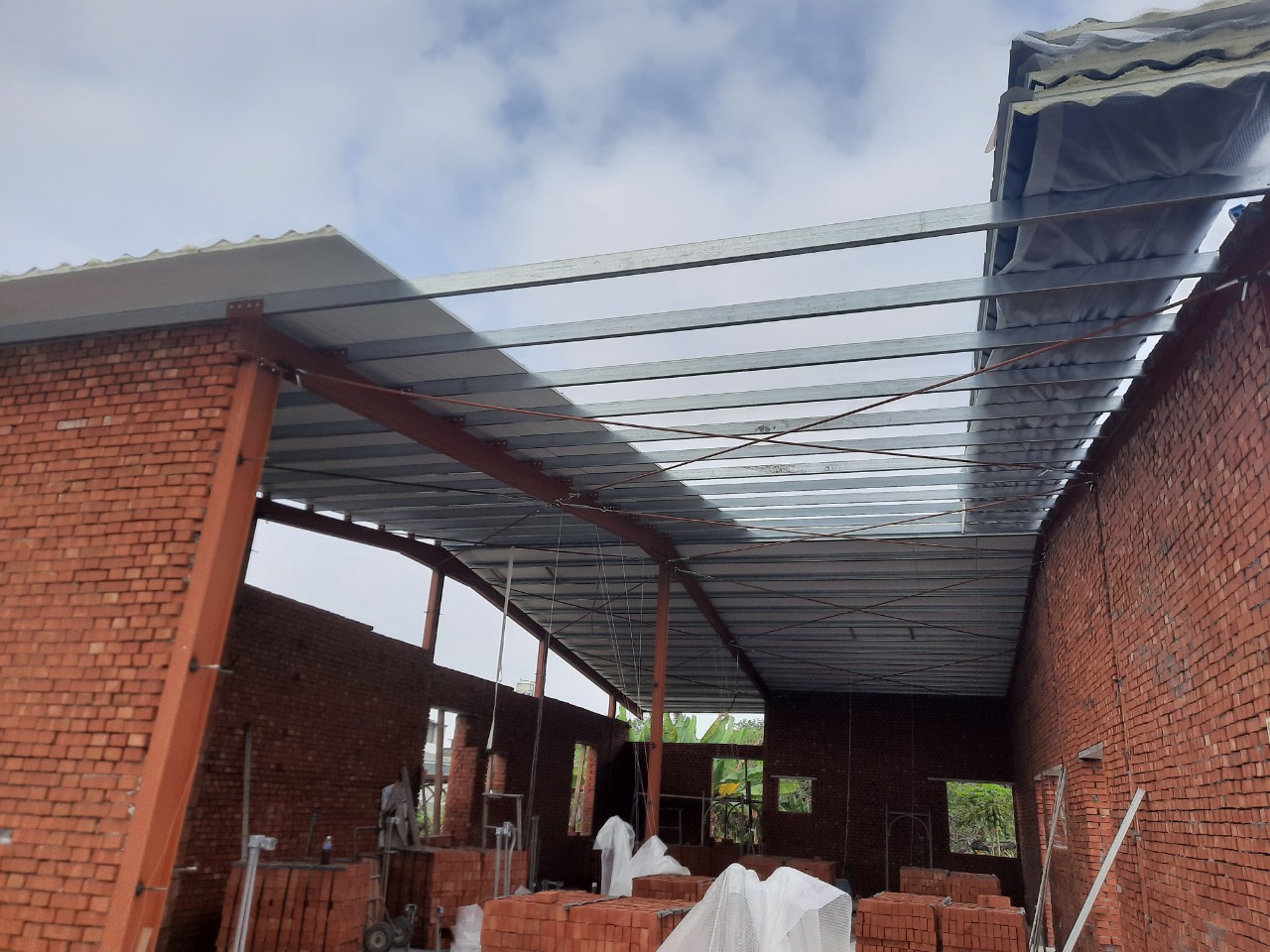 屏東佳墩鋼構屋-鋼骨結構