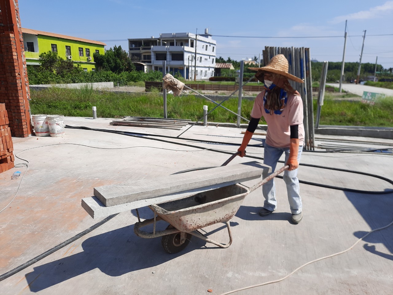 屏東佳墩工程-專業團隊