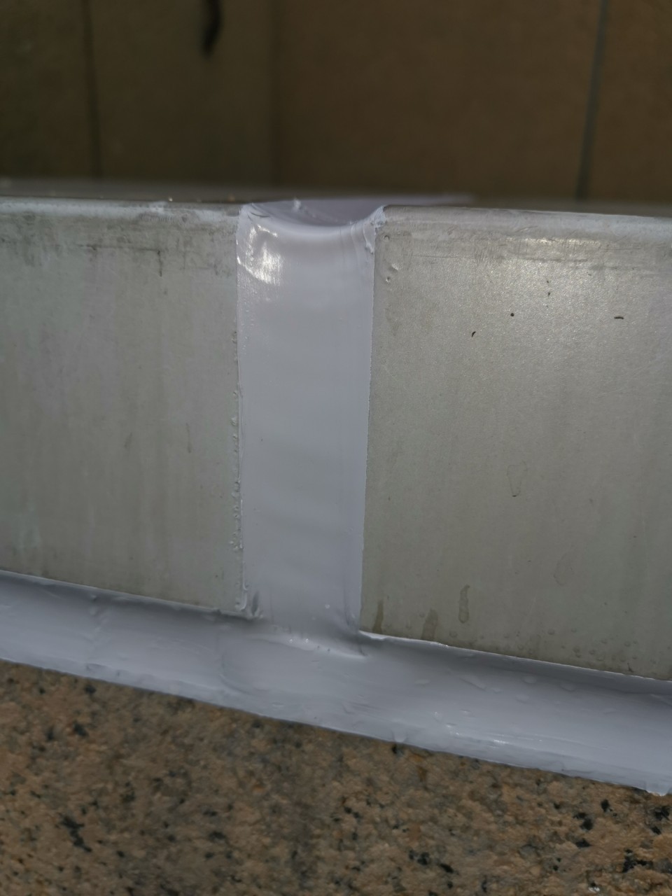 預鑄PC外牆版矽膠施工