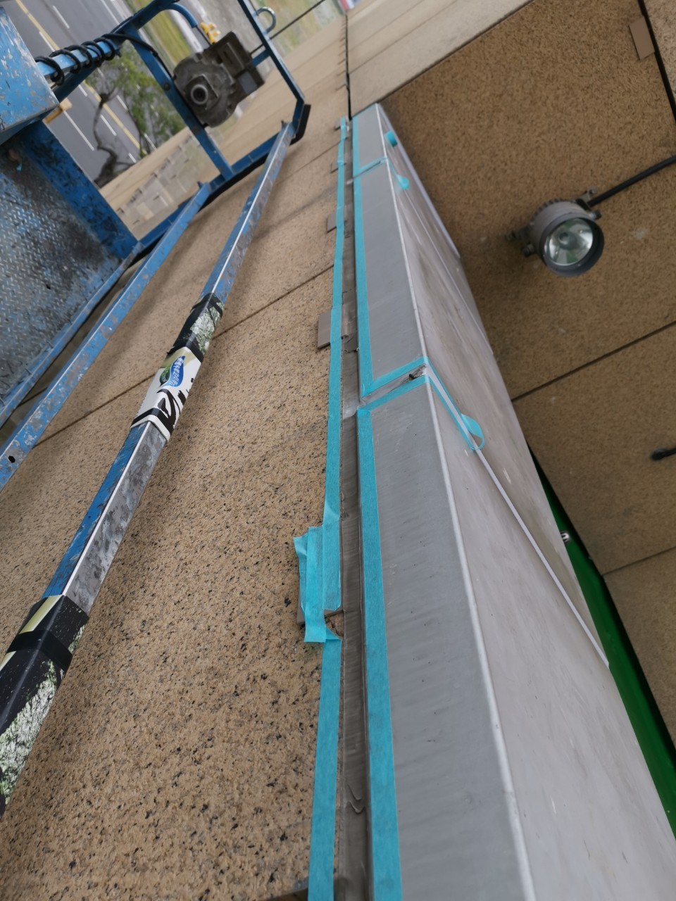 帷幕外牆矽膠防水