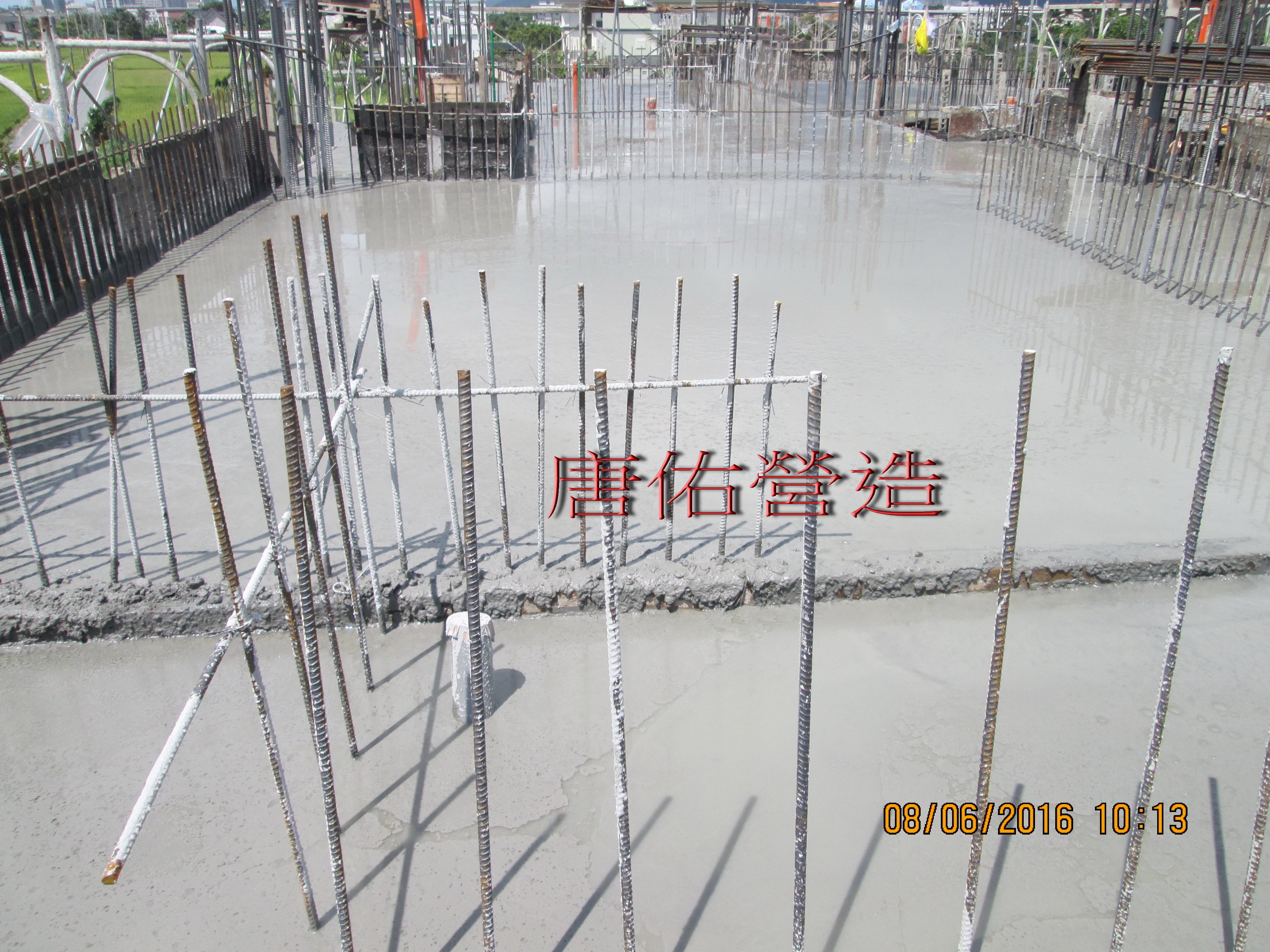 1樓頂版灌漿完成