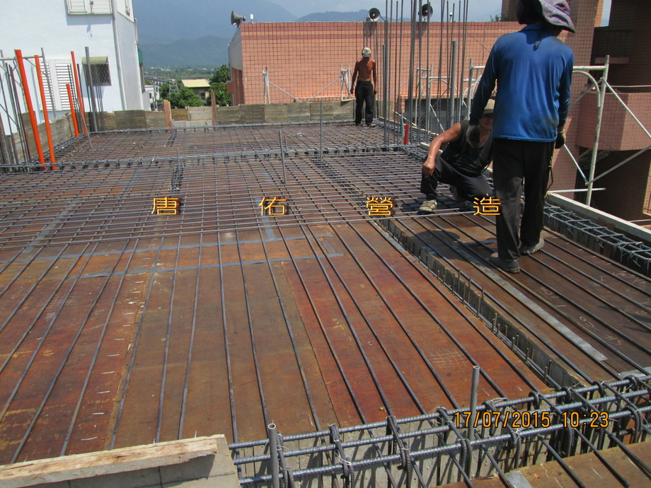 2F頂版鋼筋綁紮