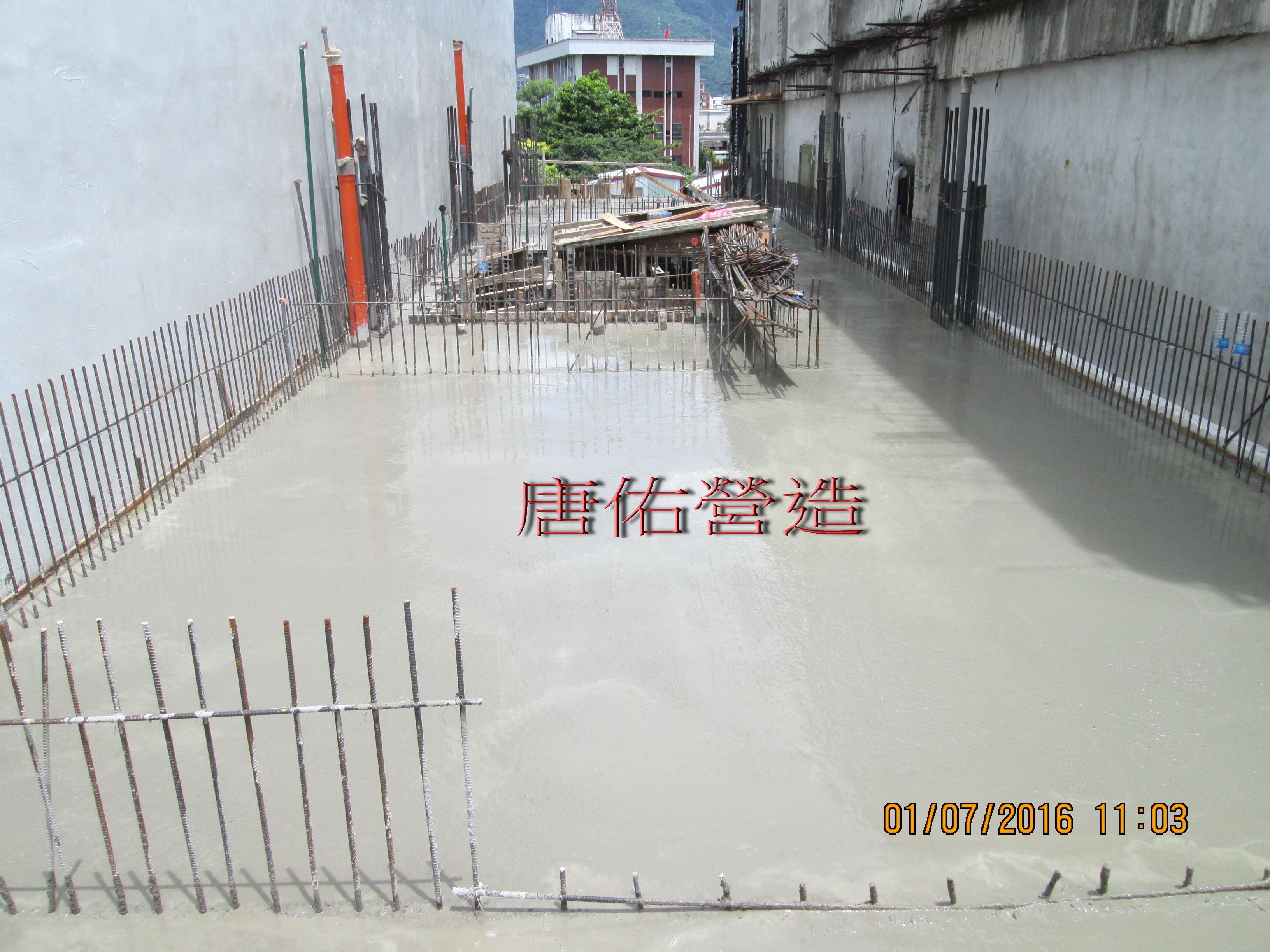 一樓結構灌漿完成