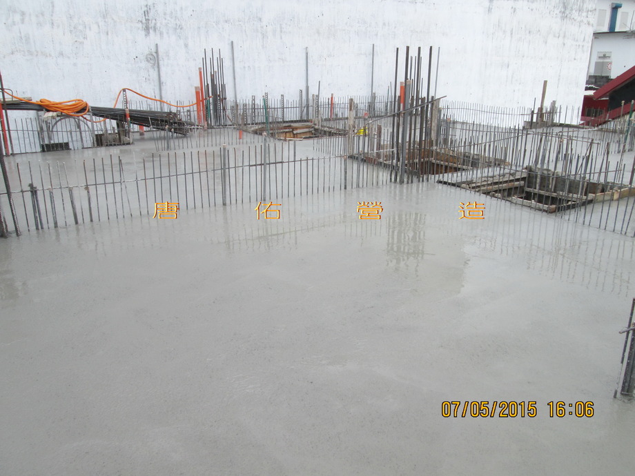2樓底版灌漿完成