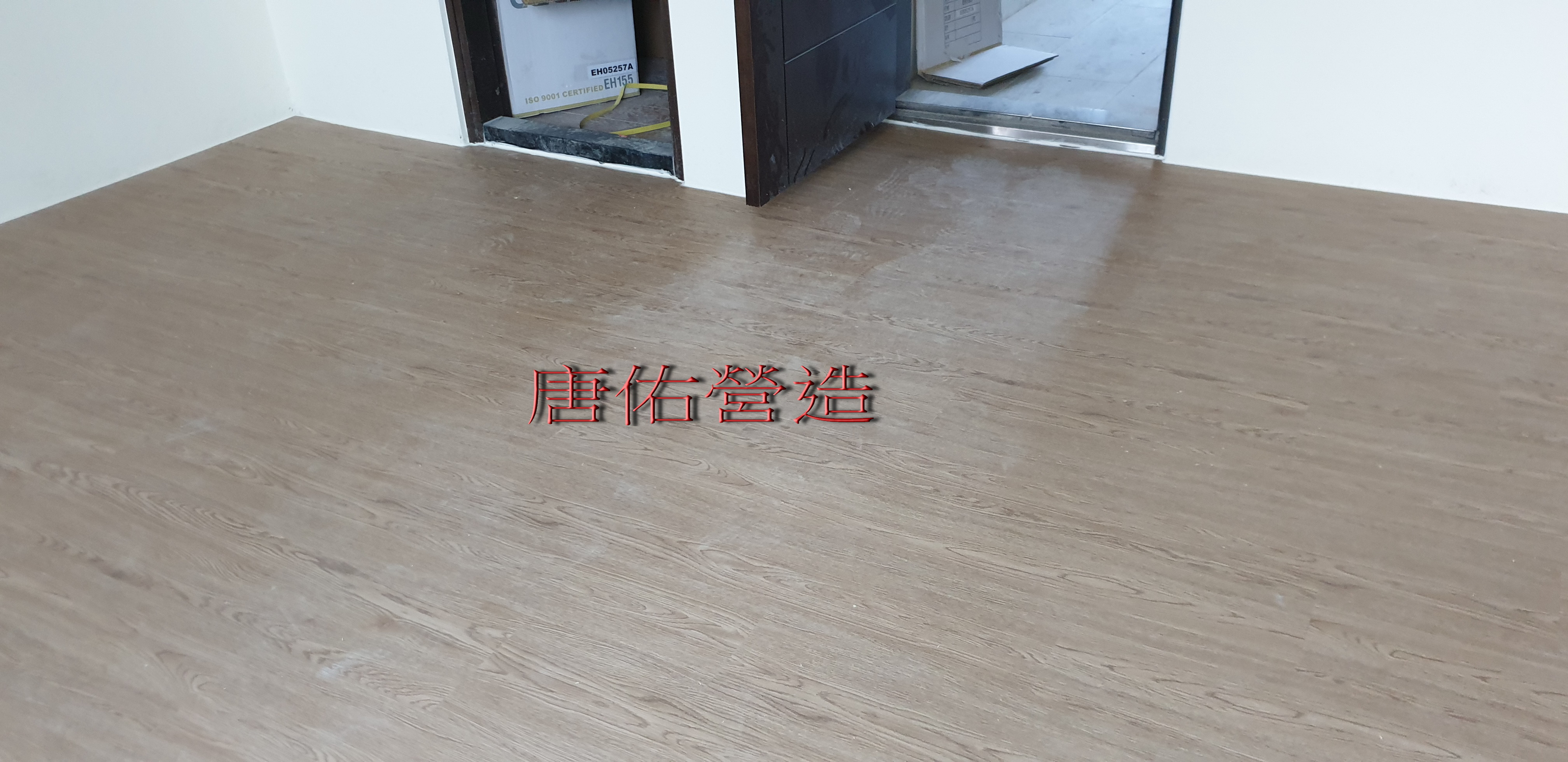 臥室防潮耐磨地板