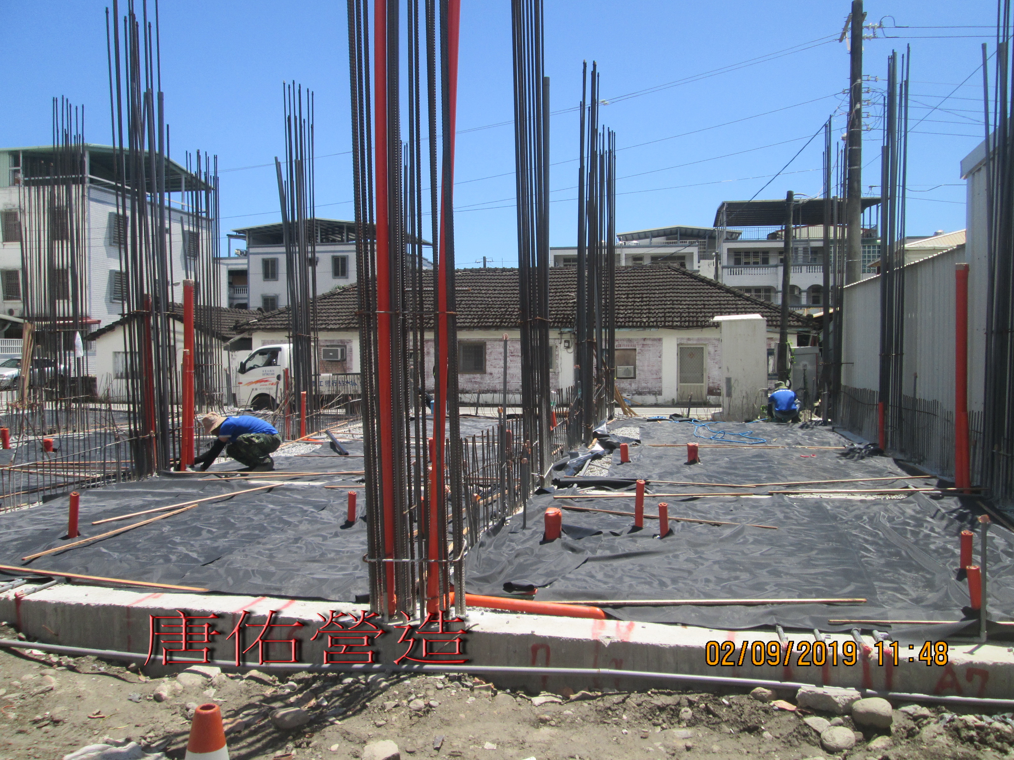 地坪防潮布施作