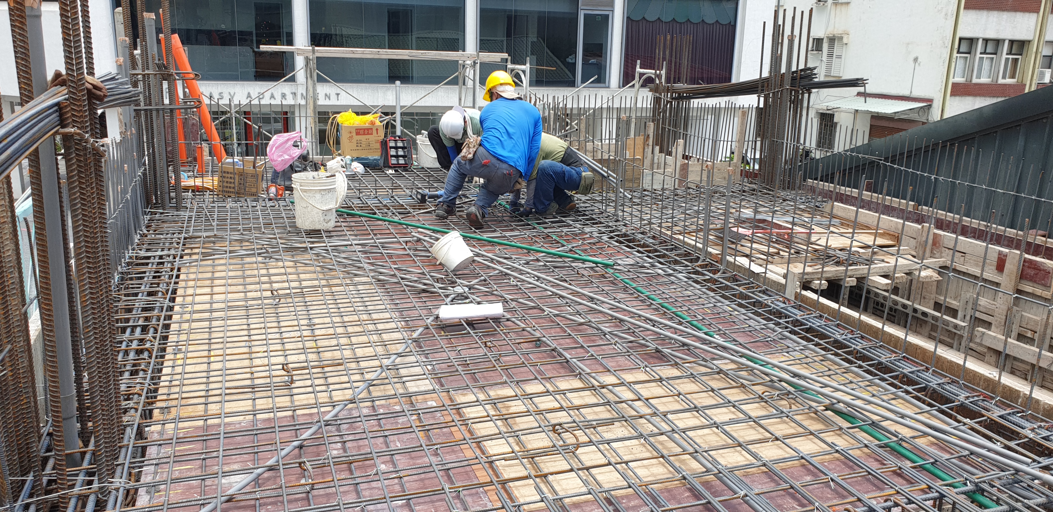 2樓底版水電配管