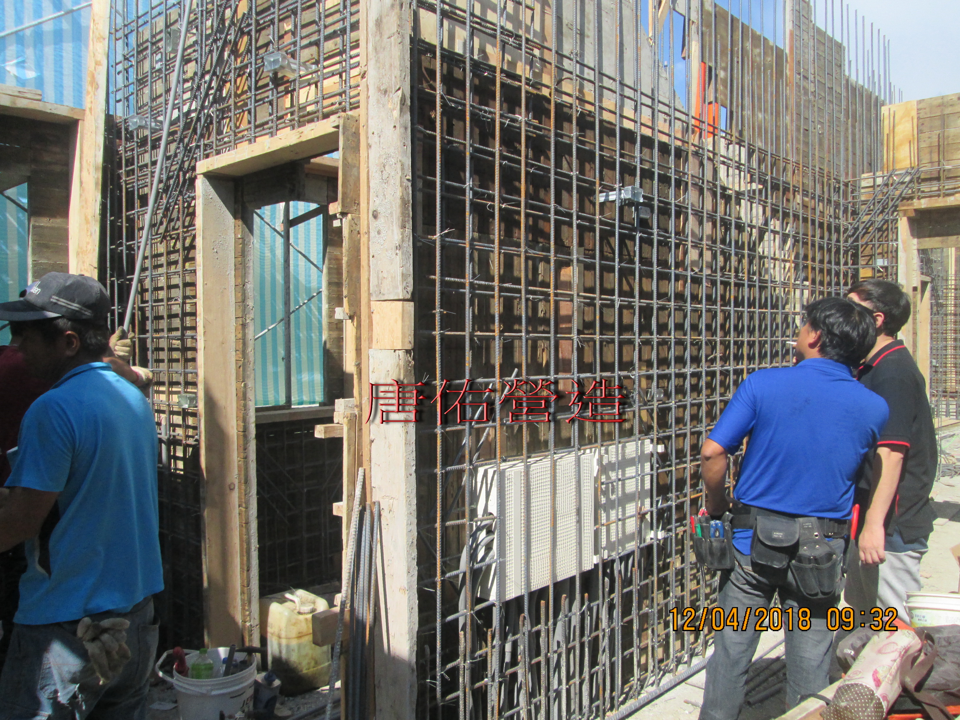 3樓牆鋼筋綁紮